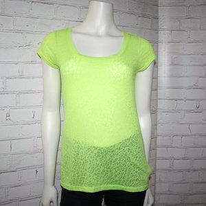 🦎⚡️ Energie Neon Animal Print Tee · Size M · Bold & Sheer